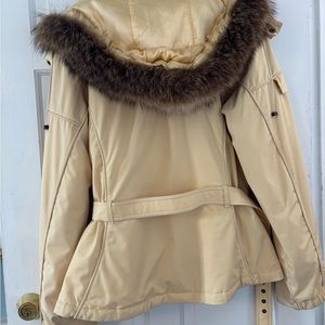 Nils gold ski jacket